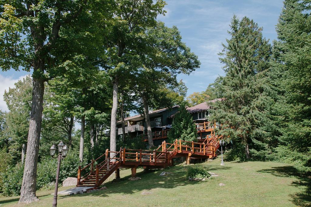 Heather Lodge Minden Bagian luar foto