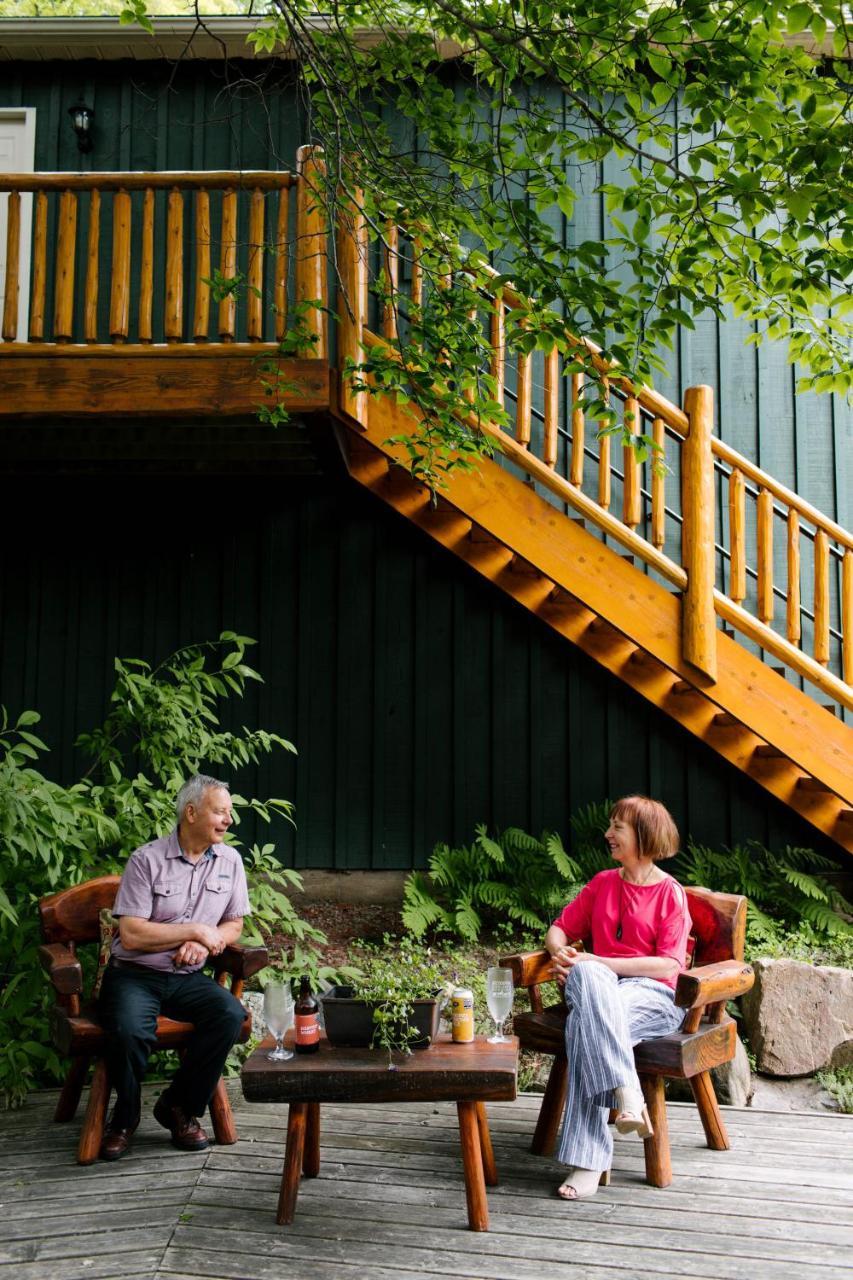 Heather Lodge Minden Bagian luar foto