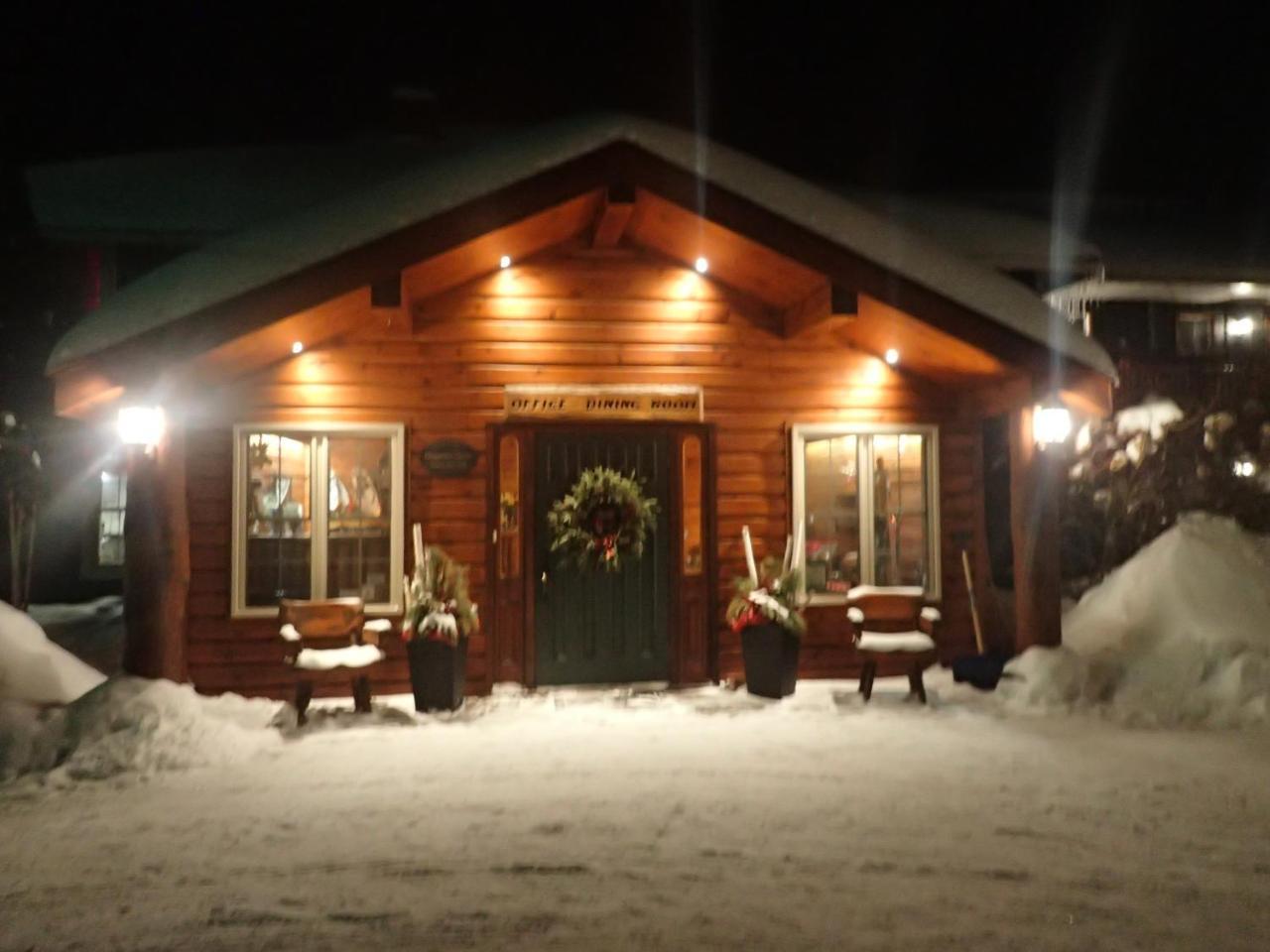 Heather Lodge Minden Bagian luar foto