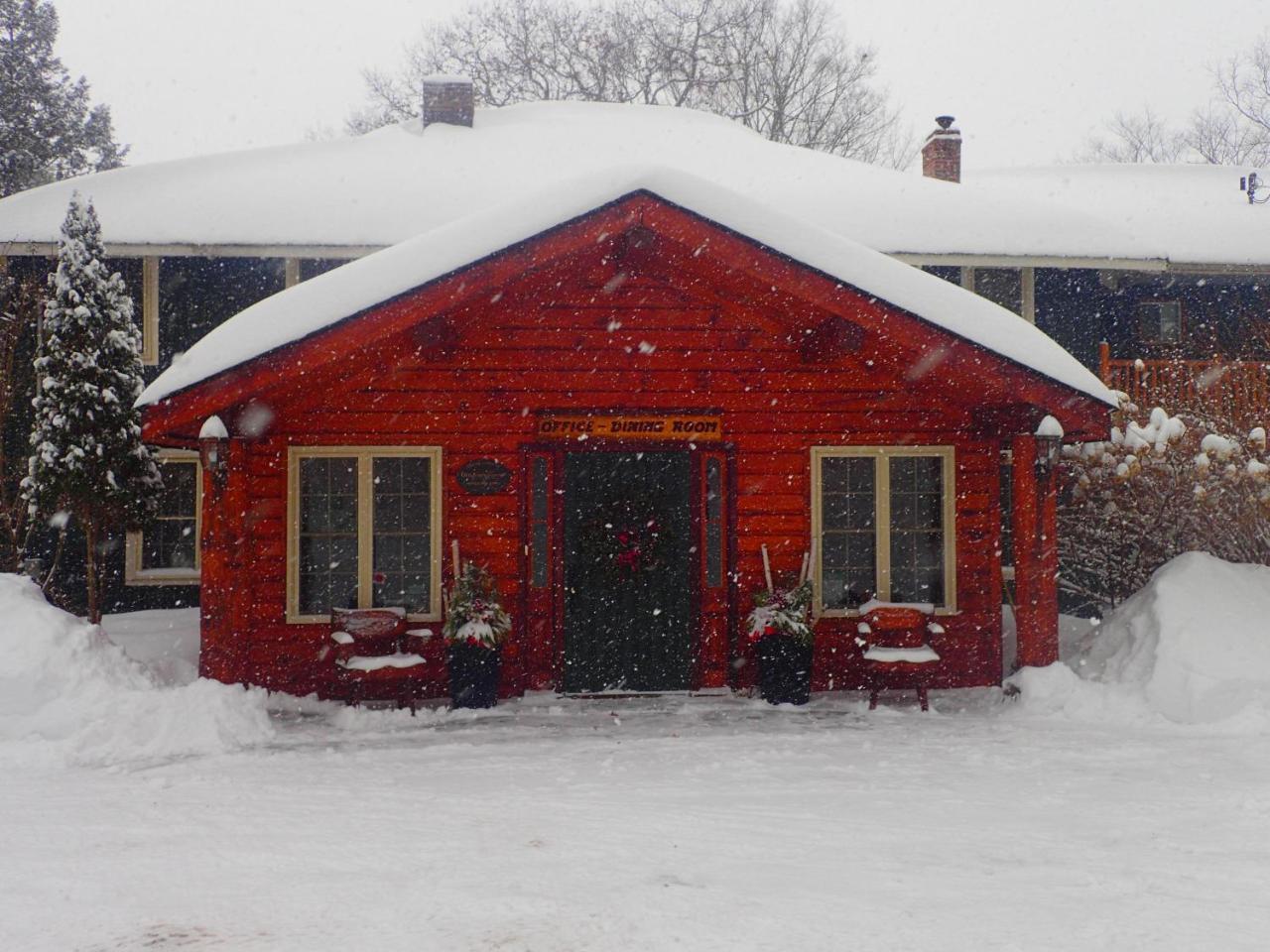 Heather Lodge Minden Bagian luar foto
