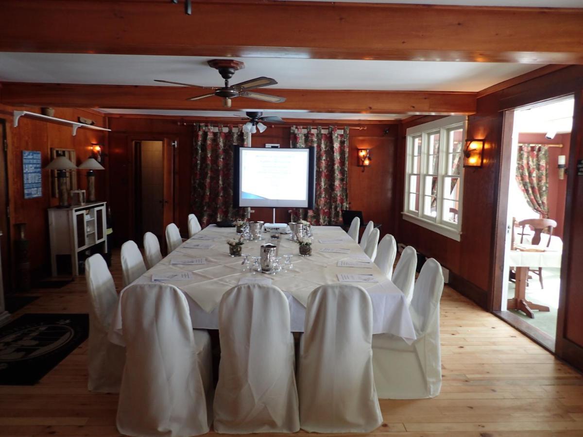 Heather Lodge Minden Bagian luar foto